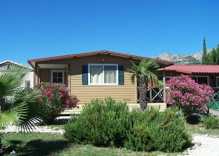 Residence Torre Del Far